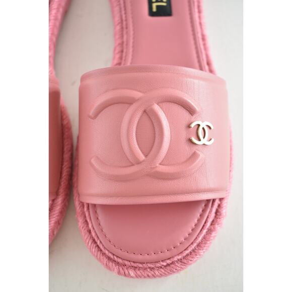 Chanel 23C Pink Lambskin Leather CC Logo Slide Sandal Slip Espadrille Flat 42 - Picture 10 of 15